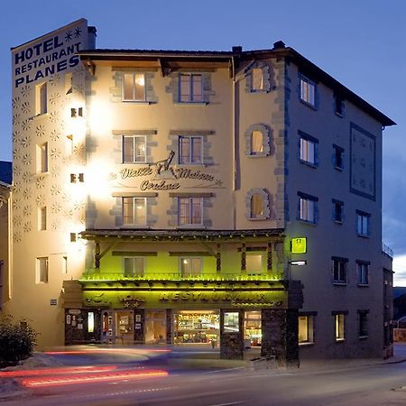 Logis Hotel Restaurant Planes Saillagouse Exterior photo